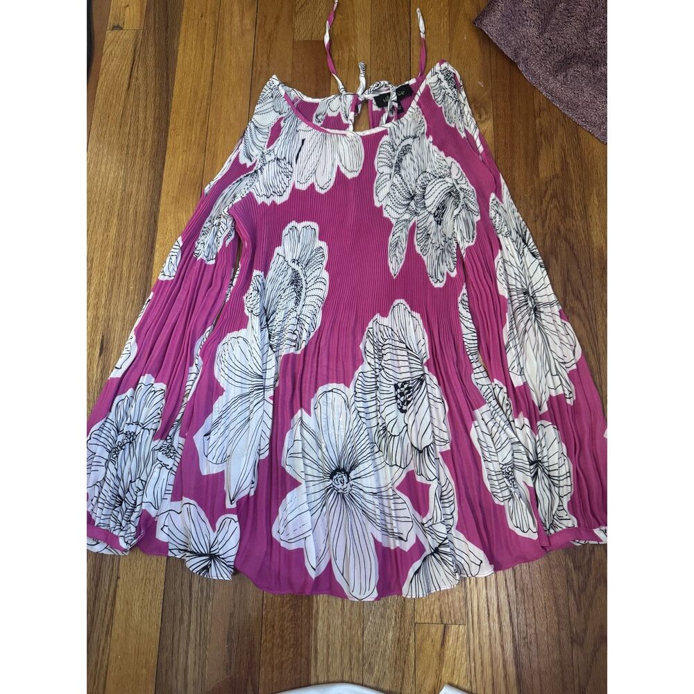 Melissa Paige Pink Floral Pleated Blouse Size L